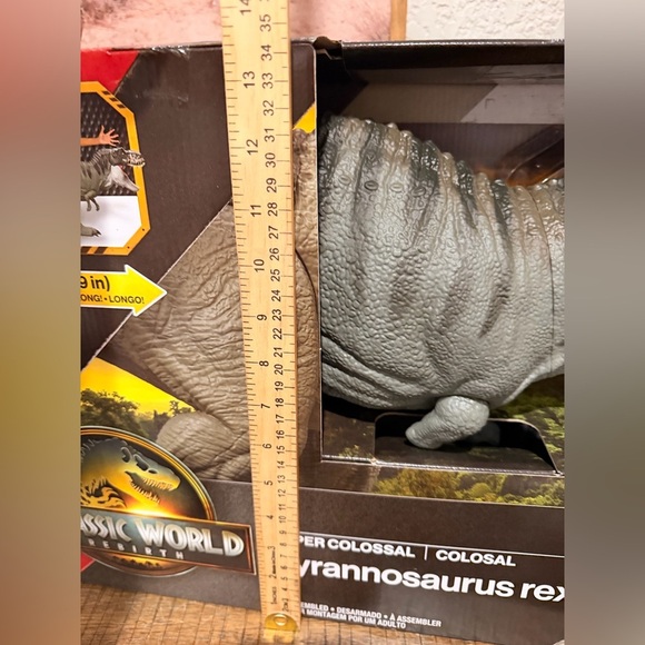 Jurassic World Rebirth Super Colossal Tyrannosaurus Rex NEW TOY - Picture 9 of 14